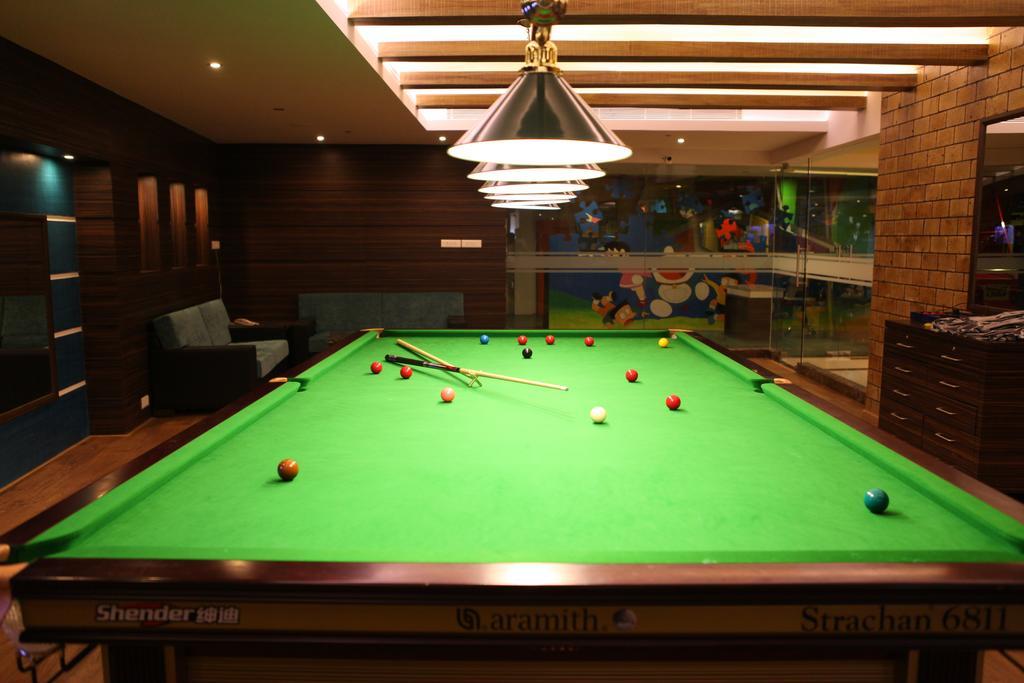 Radisson Resort & Spa Kandla Gandhidham Bagian luar foto