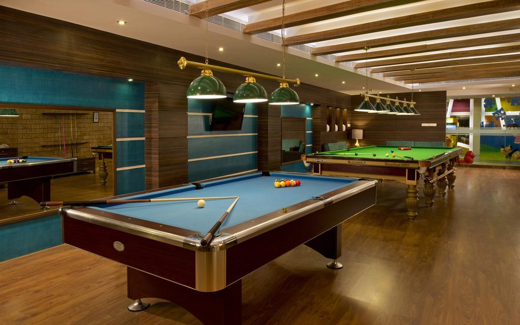 Radisson Resort & Spa Kandla Gandhidham Bagian luar foto