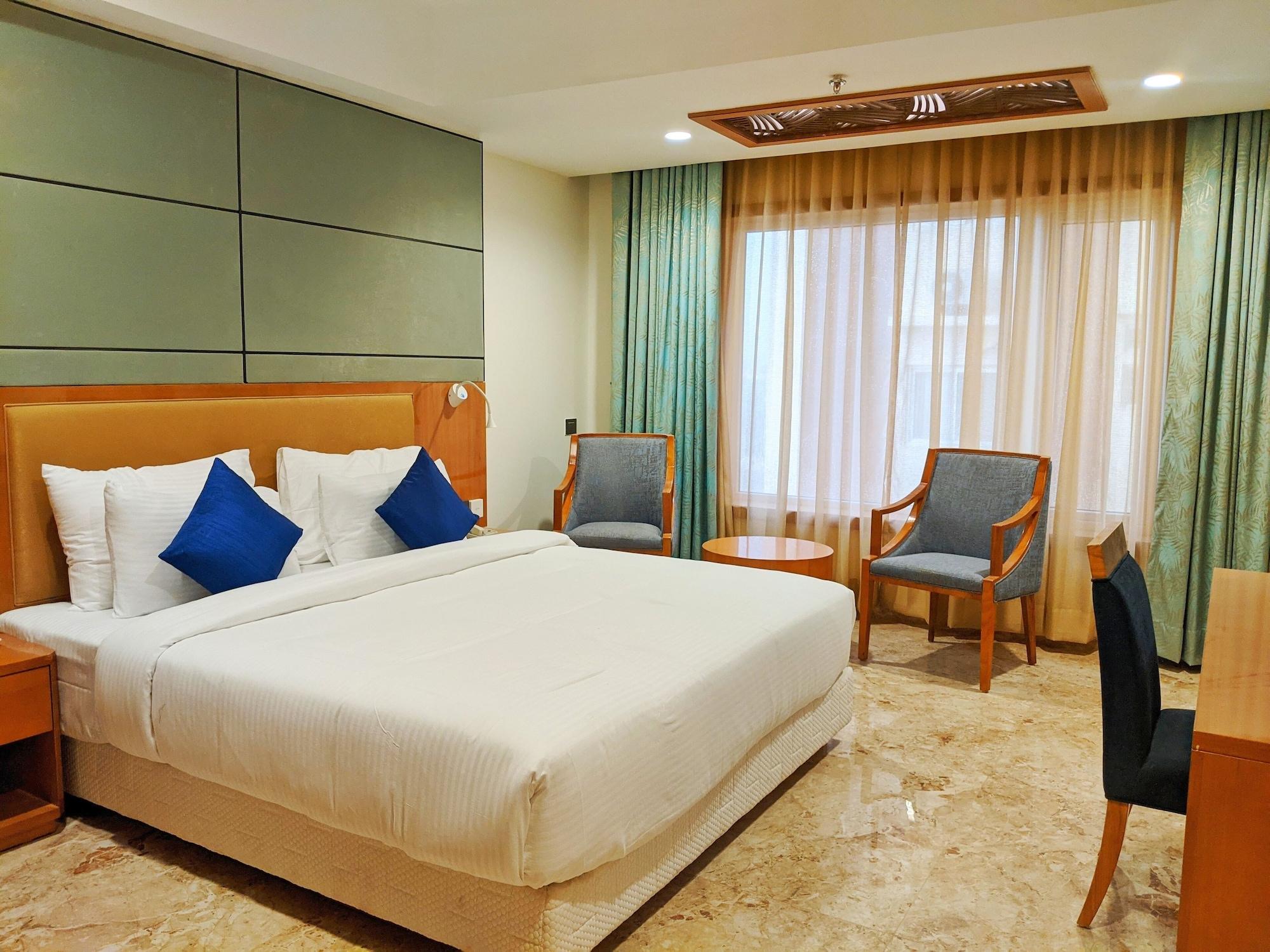 Radisson Resort & Spa Kandla Gandhidham Bagian luar foto
